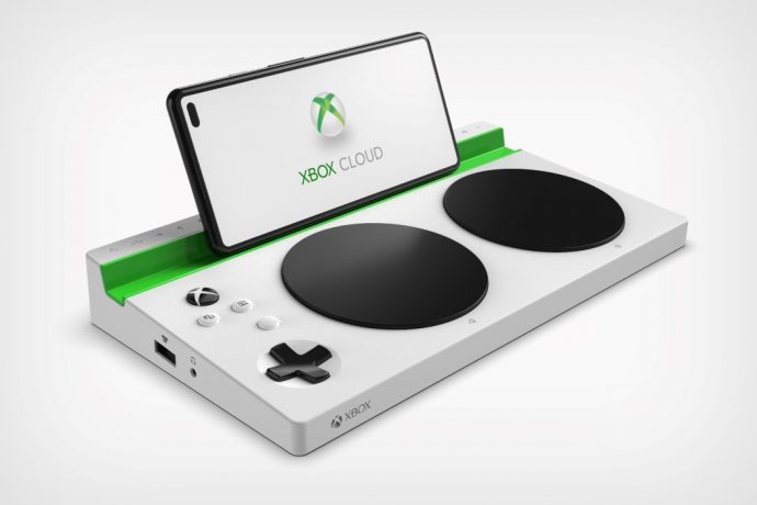 A Microsoft xCloud Adaptive Controller that brings mobile cloud-gaming to the specially-abled