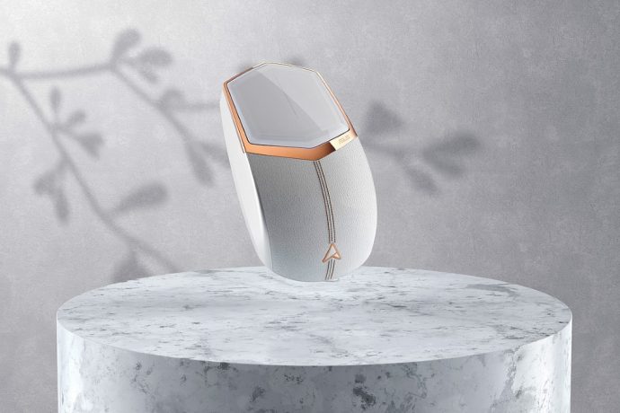 Apple’s magic mouse wishes it was as slick and luxurious as the Asus Artone