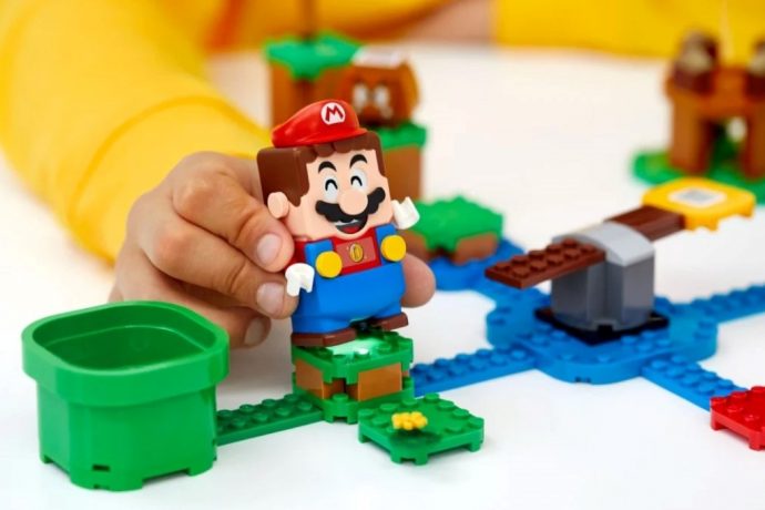 Lego built a real-life customizable Super Mario kit with drainpipes, killer mushrooms, and Bowser!