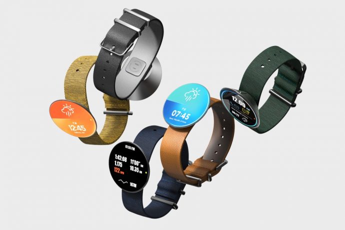 The Circle Smartwatch’s tilted body and minimalist design give it an aesthetic advantage
