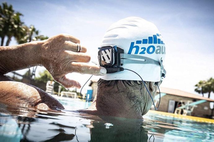 This Apple Watch accessory lets you use your smartwatch with earphones while swimming