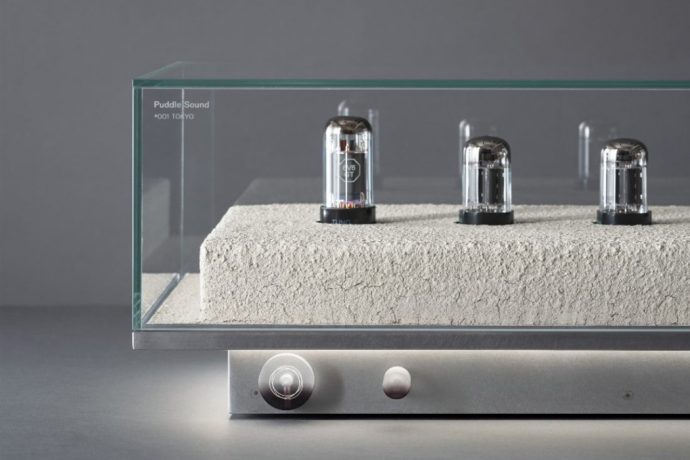 This architecture-inspired artistic amplifier delivers an immersive experience of the Tokyo soundscape!