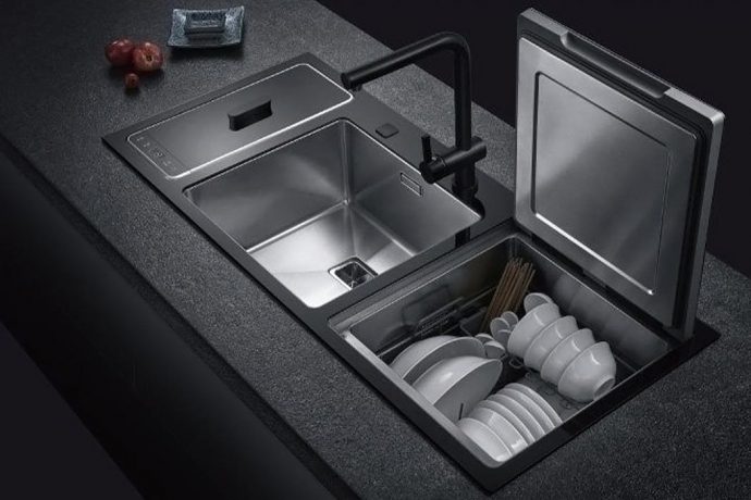 This 3-in-1 dishwasher was designed to fit in your sink – a 2020 kitchen essential!
