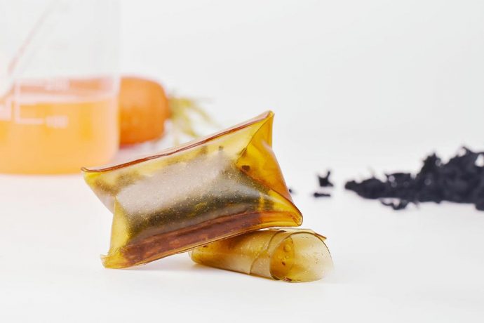 Edible food packaging made from seaweed has the potential to offset carbon emissions entirely!