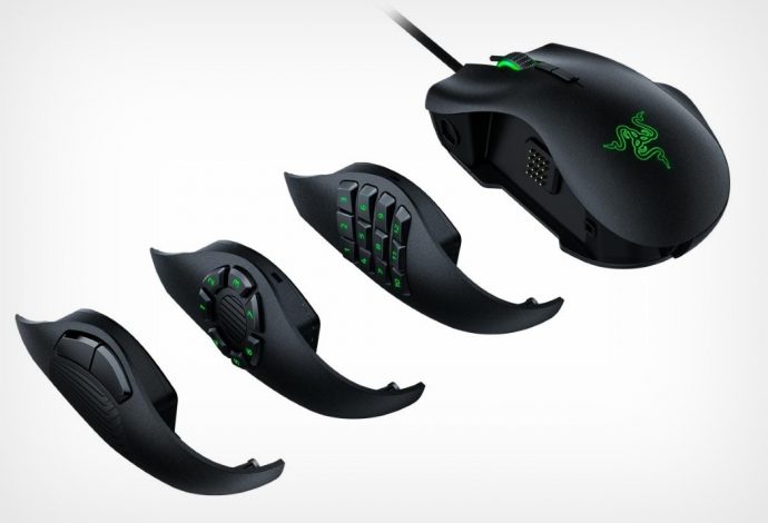 The Razer Naga Pro mouse comes with swappable shortcut-modules that let you easily customize it!