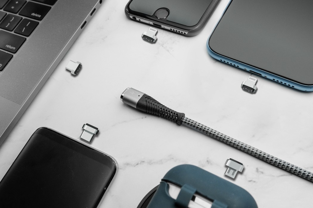 Steel Cable Connectors and Super Strong Charging Cable for Your Smart Gadgets 