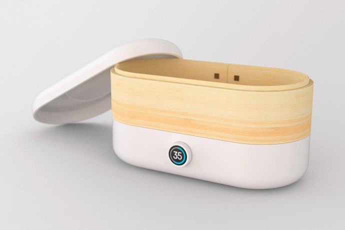An electric bamboo food steamer to keep traditional cooking techniques alive and you healthy!