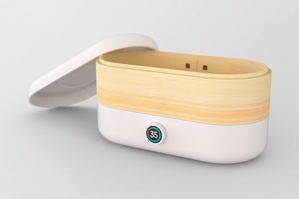 An electric bamboo food steamer to keep traditional