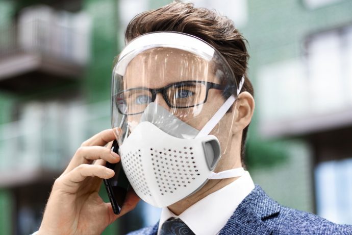 This face mask’s replaceable pleated N99 filter and modular face shield give you all-round protection