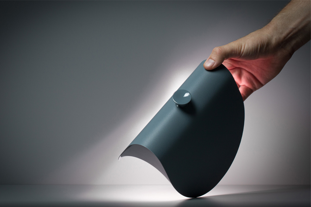 This magnetic mood lamp's portable design comes with a 360-degree