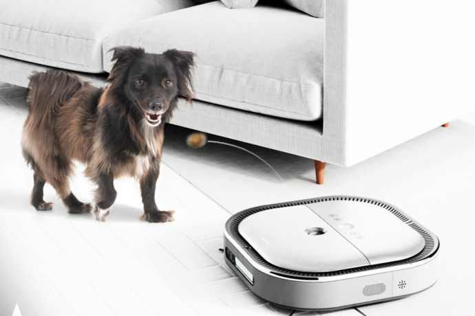 This Smart Pet Care Robot keeps your floor clean while feeding and playing with your dog!