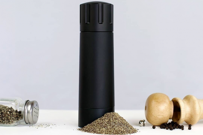 This space-grade aluminum pepper mill that peppers a steak in just 7 cranks raised over $1,000,000!