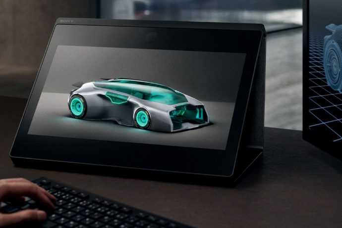 Sony’s innovative eye-tracking display lets you see 3D holograms like never before