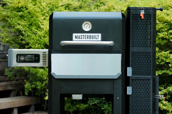 This ultimate charcoal grill + griddle lets you barbecue to your exact settings in your backyard