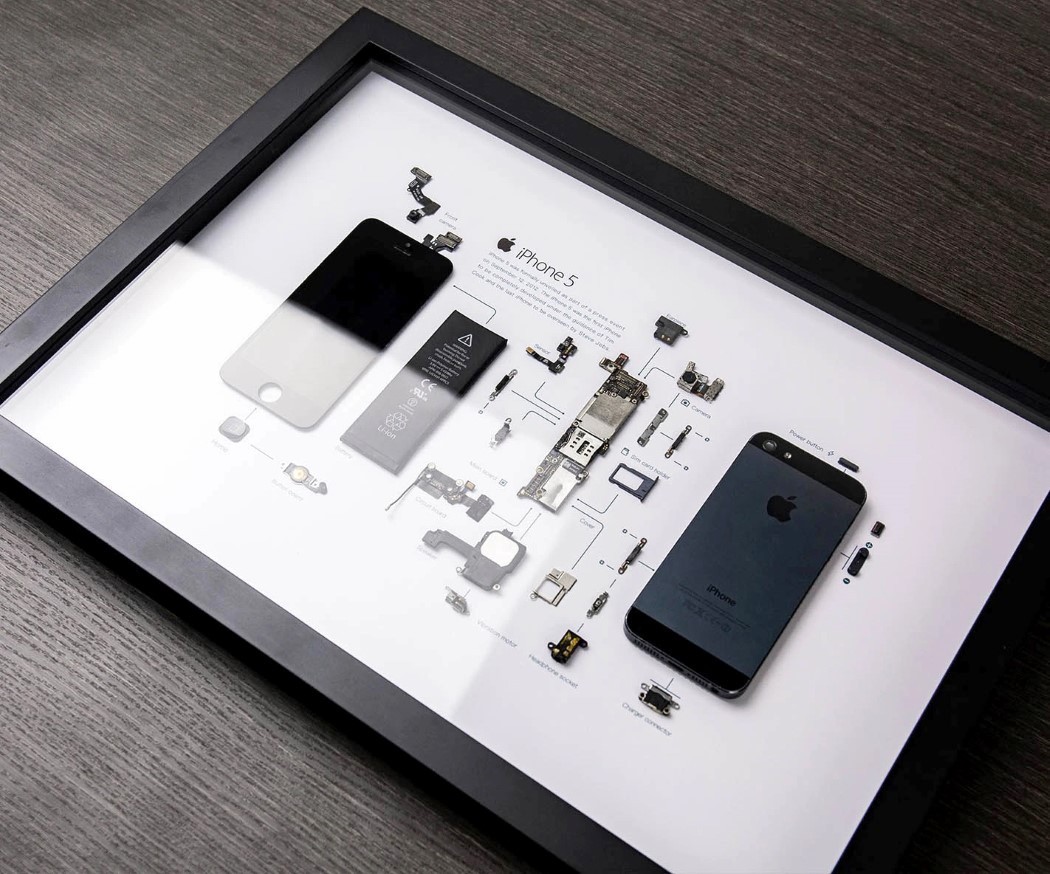 This Framed Disassembled Iphone 5 Makes The Perfect Gift For Any Tech Lover Yanko Design
