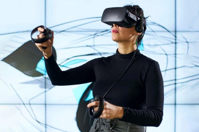 Gravity Sketch, the popular VR 3D modeling software, is now completely free to use