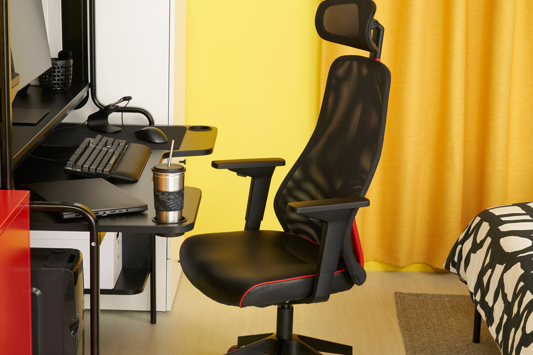 https://www.yankodesign.com/images/design_news/2021/02/ikea-designs-gaming-centric-furniture-accessories-in-collaboration-with-rog/IKEA-Asus-ROG-gaming-accessories-and-furniture-10.jpg