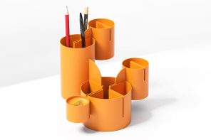 This cactus-inspired desk organizer uses a slot-and-tab stacking method to adapt with your changing setup needs!