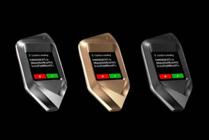 The CORAZON is a high-end titanium crypto wallet that securely stores all your Dogecoin