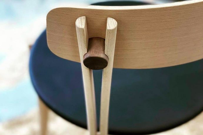 Minimal furniture designs with clever details that perfectly replace your Muji furniture!