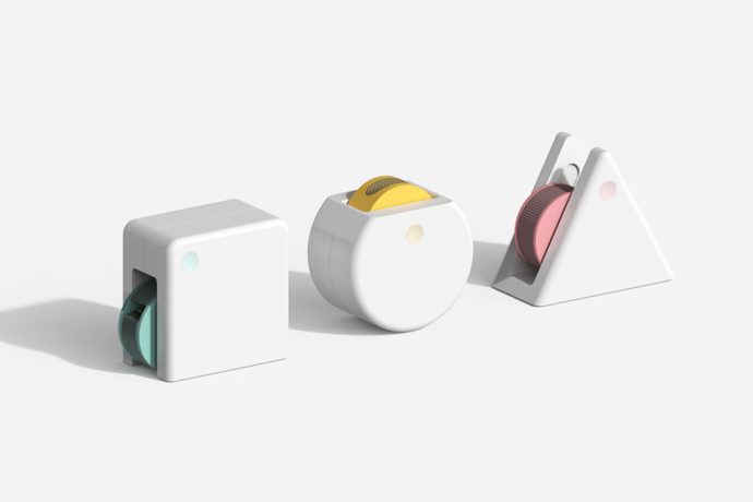 Interactive desktop accessories that give you a nostalgic break during those incessant zoom meetings!