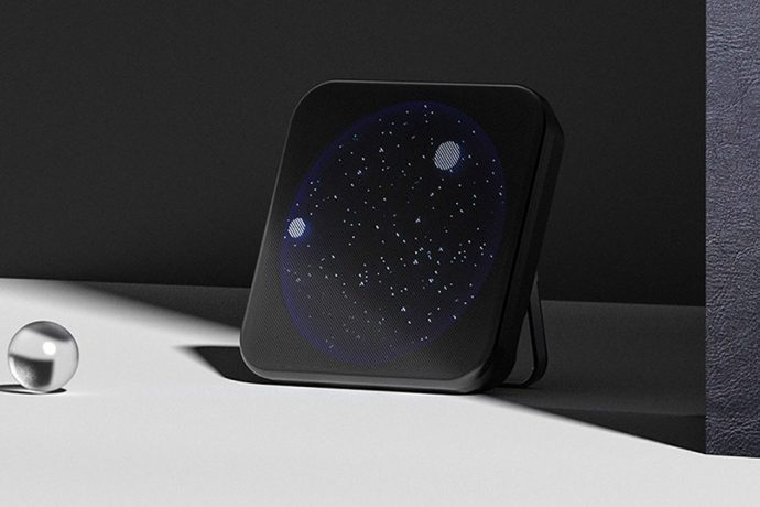 Brings the real time starry night sky to your home with this home clock + speaker gadget!