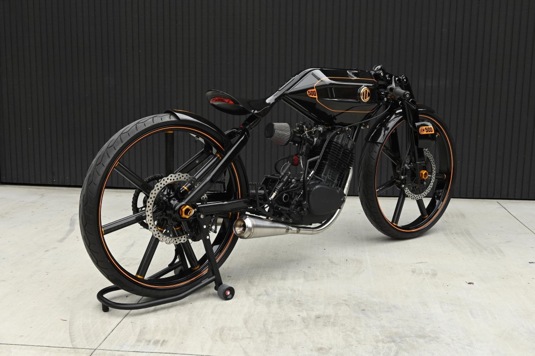 ABC 500 Motorcycle Minimal Design Niki Smart