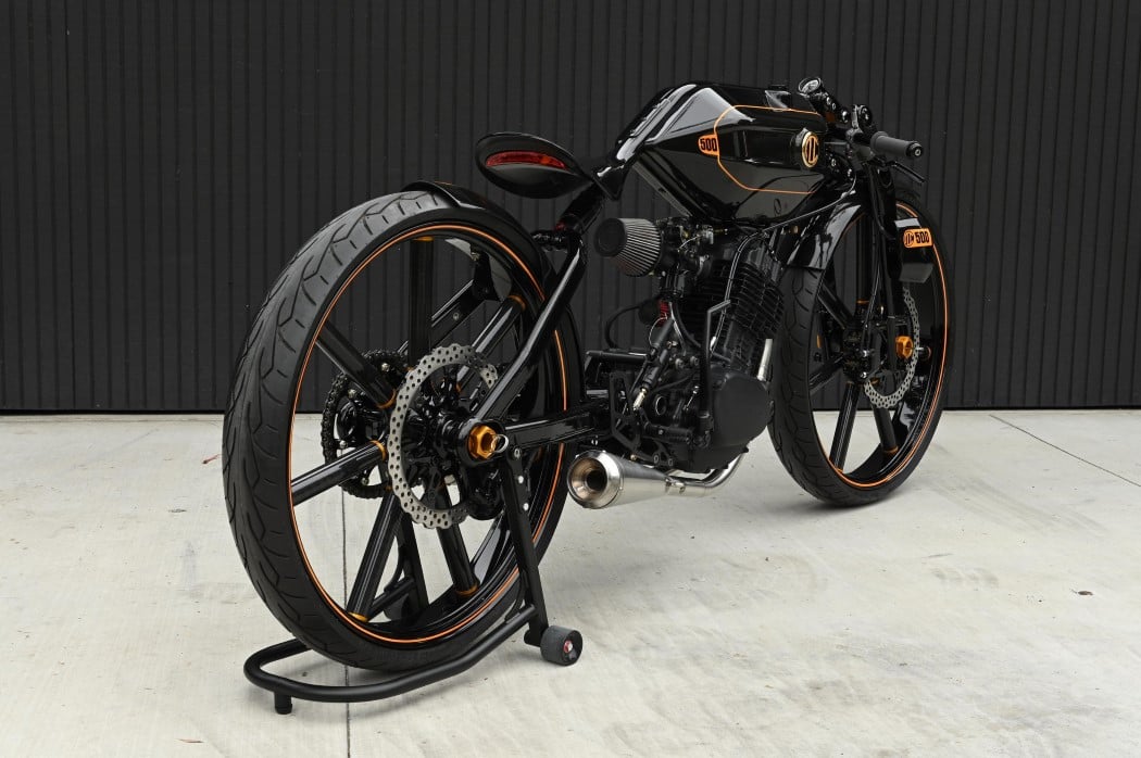 ABC 500 Motorcycle Minimal Design Niki Smart