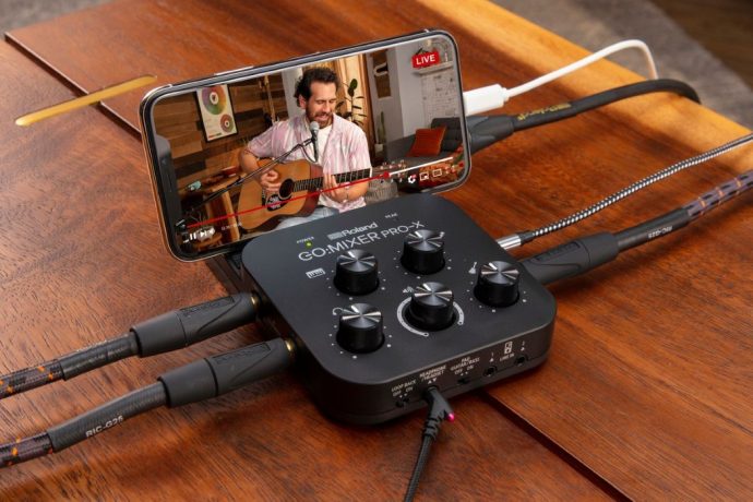 Roland’s new mobile mixer aims at turning your smartphone into a full-fledged recording and production studio