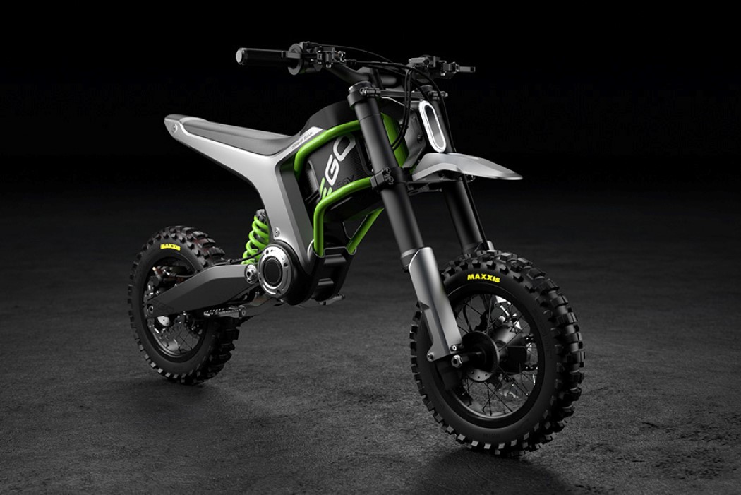 #This Dirt Bike for Children packs a 1000W motor for ‘Parent-Approved’ Biking Thrill