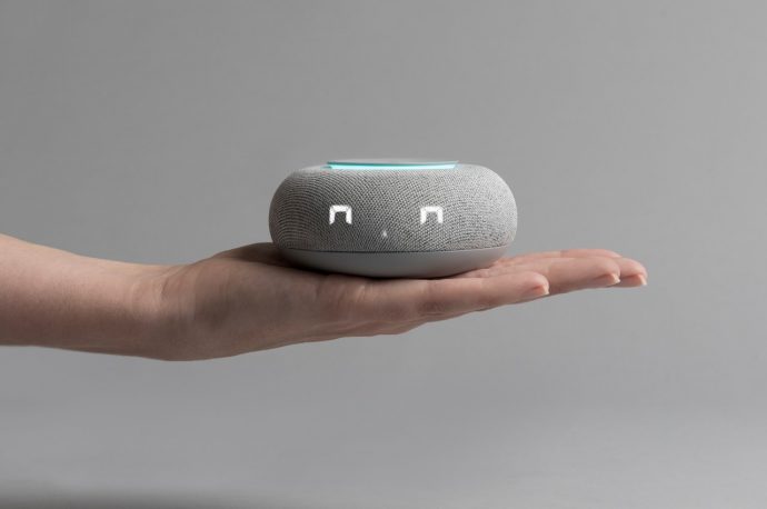 The biggest problem with smart-speakers is that they’re voices without faces – LAYER’s Capsula Mini fixes that