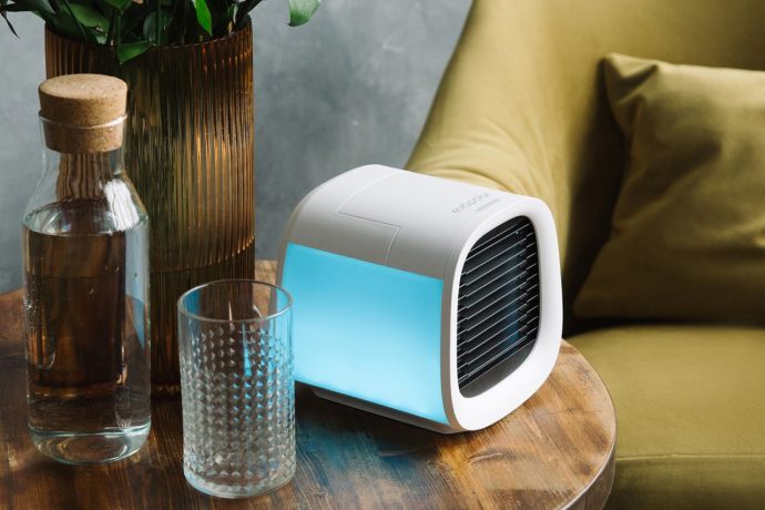 This compact, energy-efficient personal air-conditioner uses water and wind to keep you cool and breezy