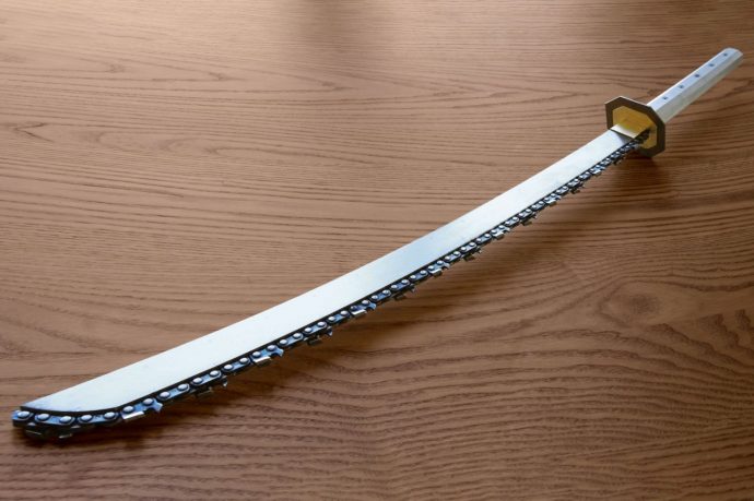 This titanium katana with a chainsaw blade is exactly the kind of bonkers idea Quentin Tarantino would have