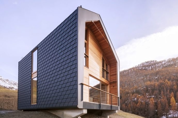 This eco-friendly prefab cabin in the Italian alpines needs to be on AirBnB!