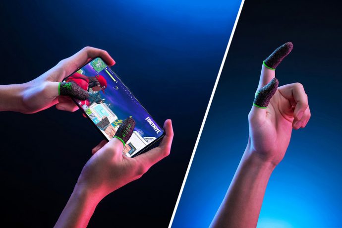 Razer’s patently absurd “finger gloves” let you play mobile games without getting sweaty thumbs
