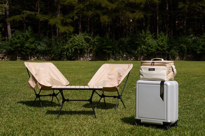 Designed for National Geographic, this collapsible camping furniture that fits in a suitcase is your perfect outdoor companion!