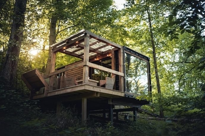 Architectural designs made from shipping containers that encourage sustainable living + exhibit great waste purposing!
