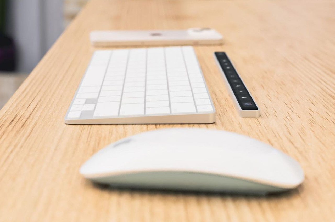 guld ungdomskriminalitet enkemand The MacBook Pro Touch Bar gets a second life as this portable, Apple-inspired  accessory - Yanko Design