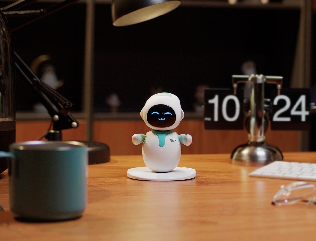 Meet Eilik, a feisty little AI robot that lives on your desk like a tiny  Tamagotchi with a personality - Yanko Design
