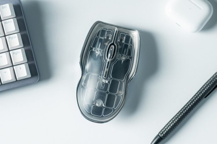 pointer_instrument_lunar_optic_review_yankodesign_hero