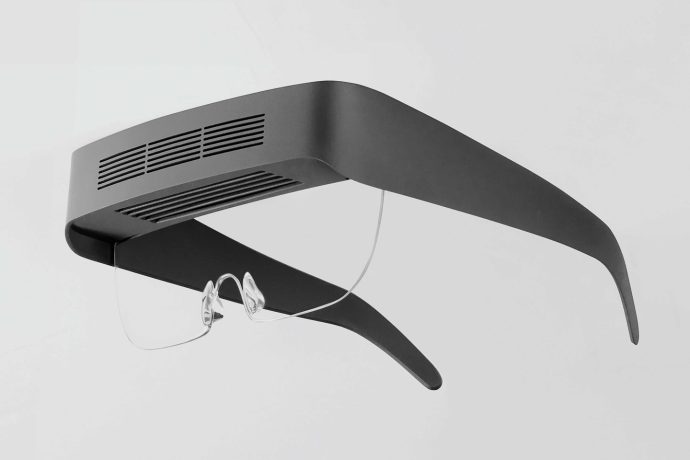 This bizarre face mask concept proposes using an air-curtain instead of a physical filter… and it just might work