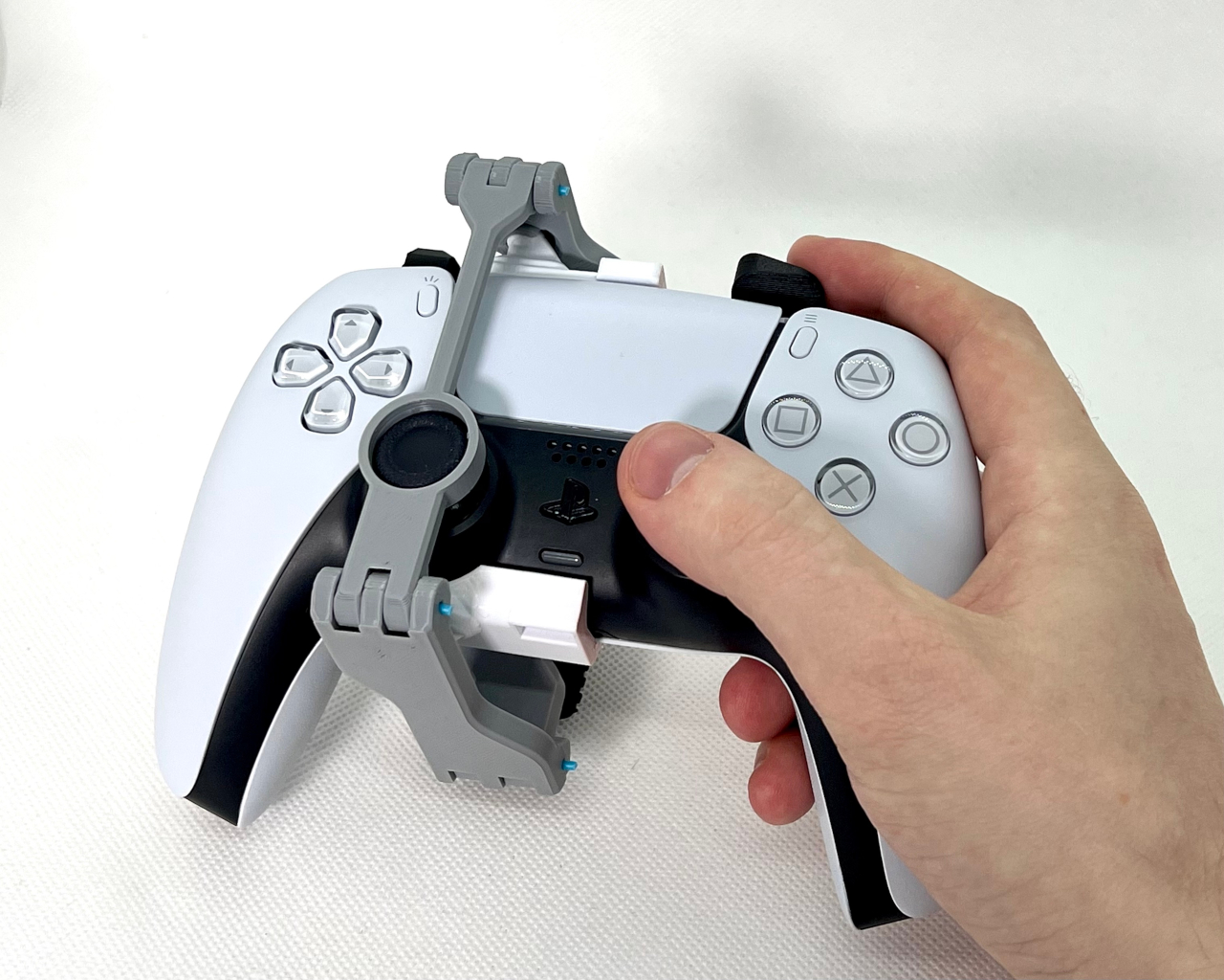PS5 controller for small hands – everything you need to know to