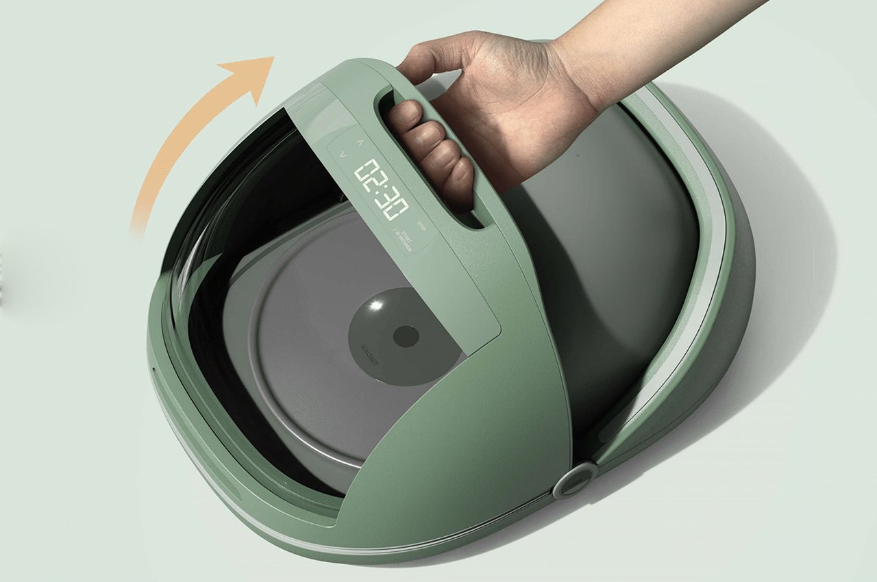 https://www.yankodesign.com/images/design_news/2022/01/apple-watch-inspired-battery-powered-microwave-oven-is-a-great-solution-for-eating-warm-while-camping/Campo-microwave-oven-for-camping_11.jpg
