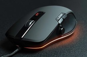 Lexip Np93 mouse makes your thumb more useful by giving it a joystick