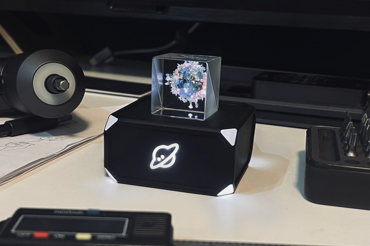 This holographic display concept makes your NFT art buy look more