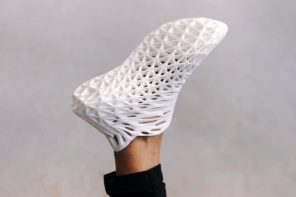 This parametric 3D printed sneaker is made entirely out of one single flexible material