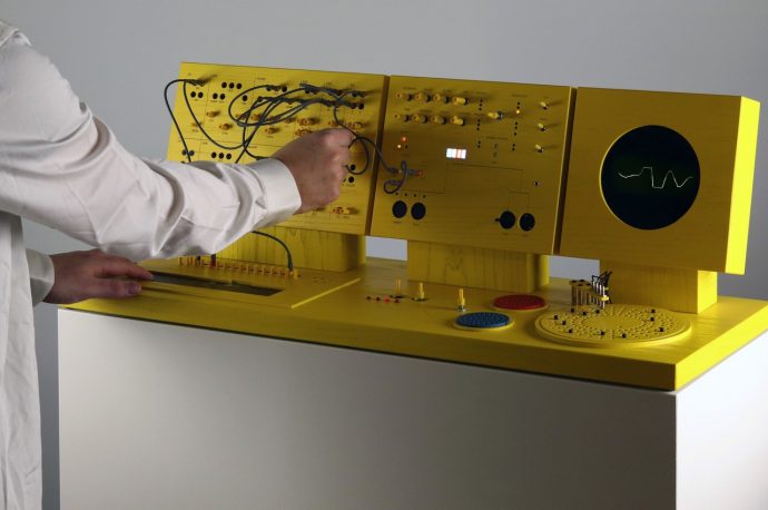 Telab Teenage Engineering PO Modular Turntable