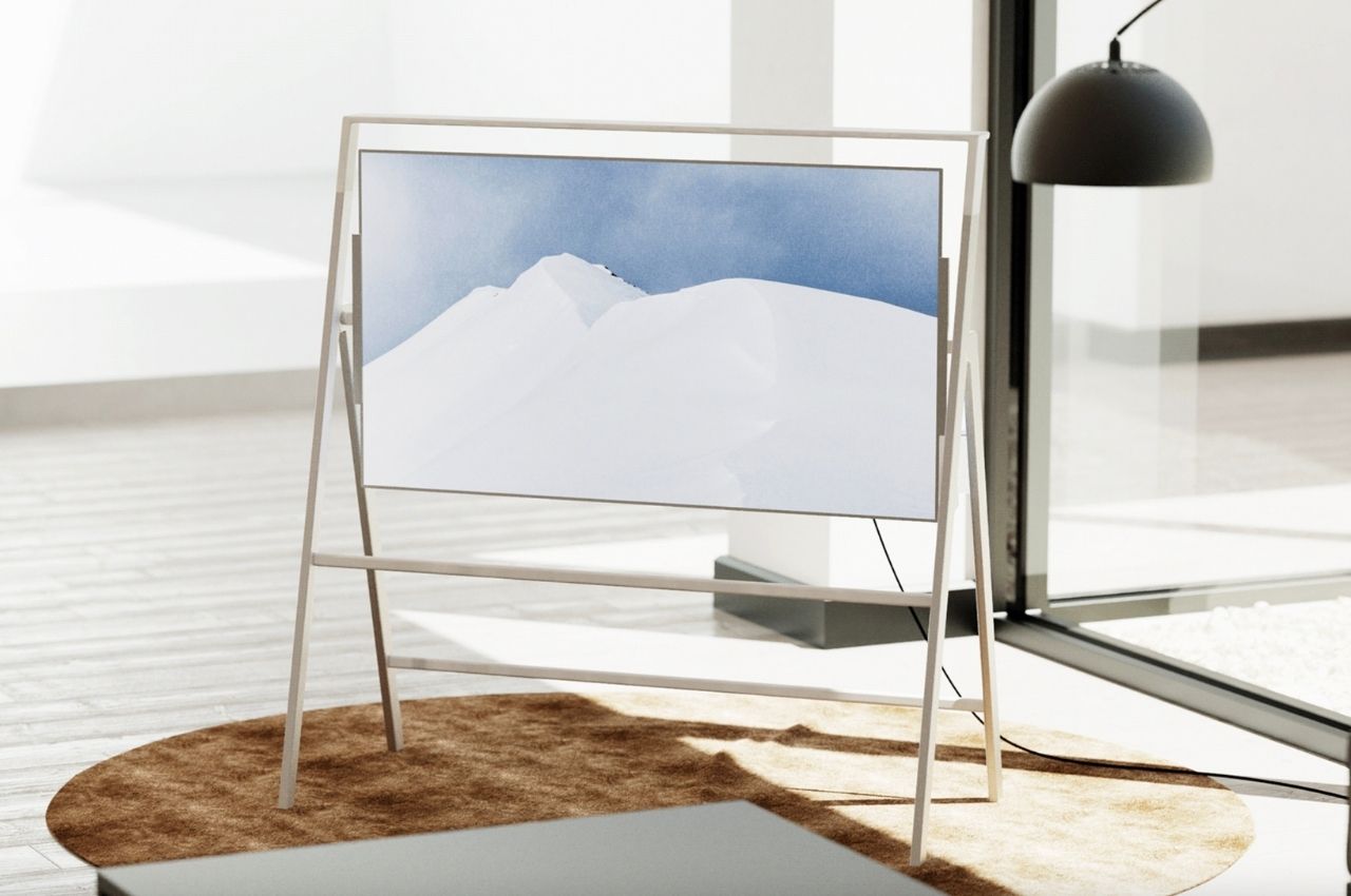 Why I Display My Frame TV on Ballard Designs' Gallery Easel