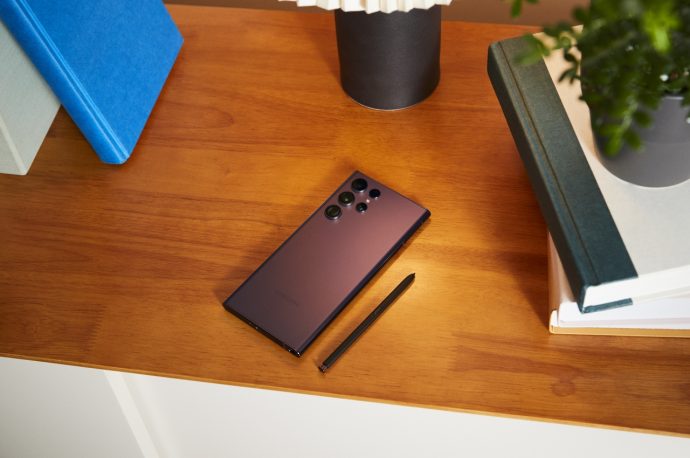Galaxy S22 Ultra design turns Samsung’s flagship phone on its head