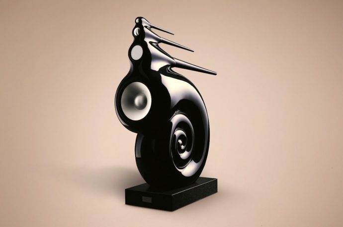 Nautilus loudspeaker is a snail-like conversation-starting art piece for your living room